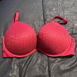 PINK Victoria's Secret Red Lace Bra